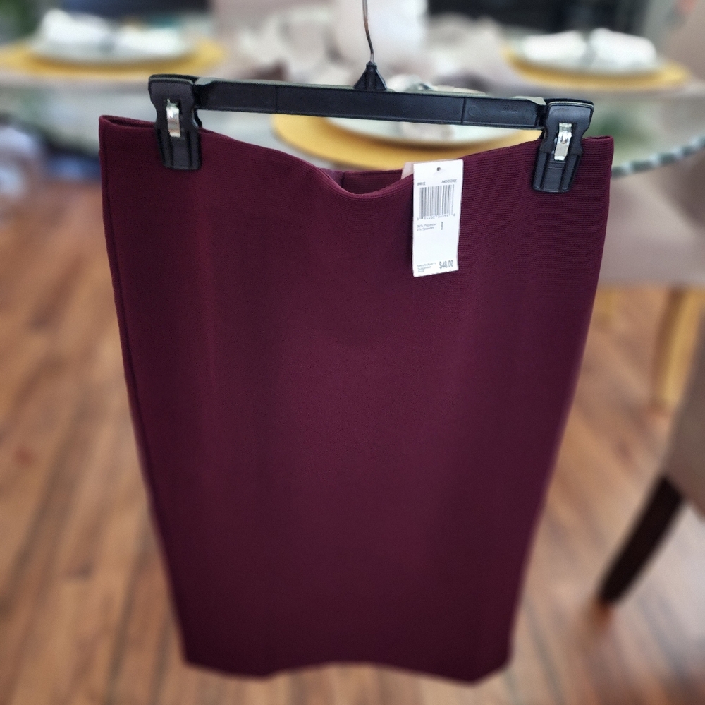 Pencil skirt